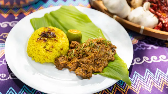 Juneći rendang