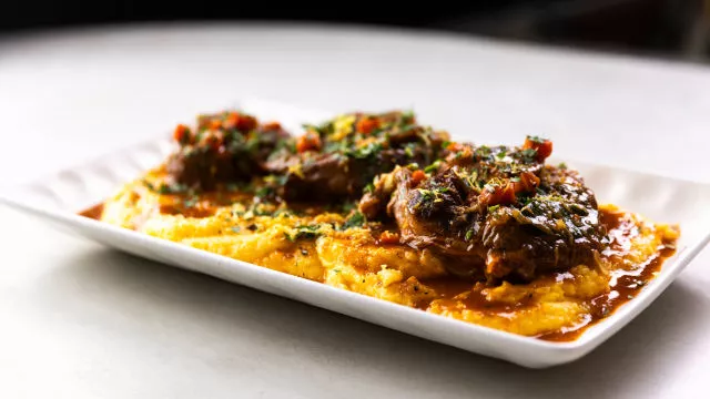 "Ossobuco Milanese" s mekom palentom