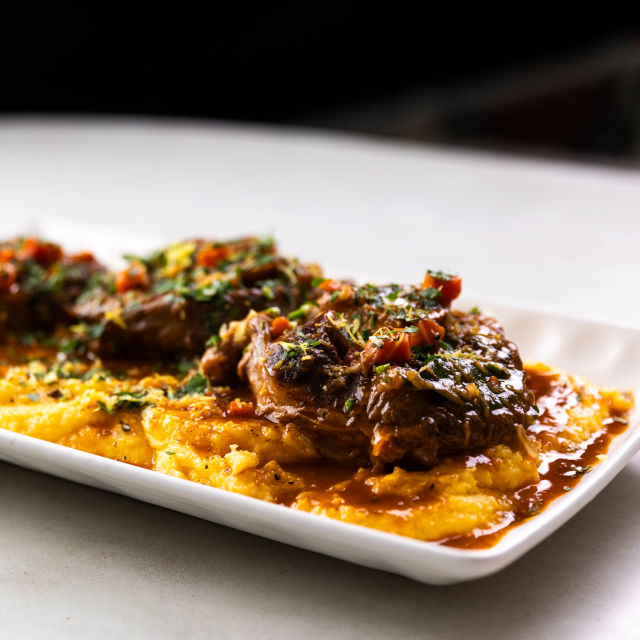 "Ossobuco Milanese" s mekom palentom