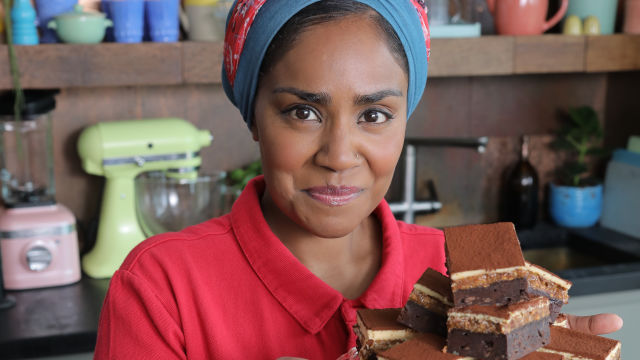 Čizkejk brauniji s karamelom i orašastim plodovima