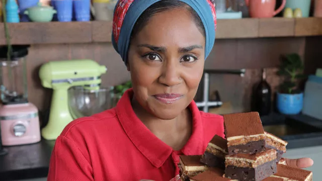 Čizkejk brauniji s karamelom i orašastim plodovima