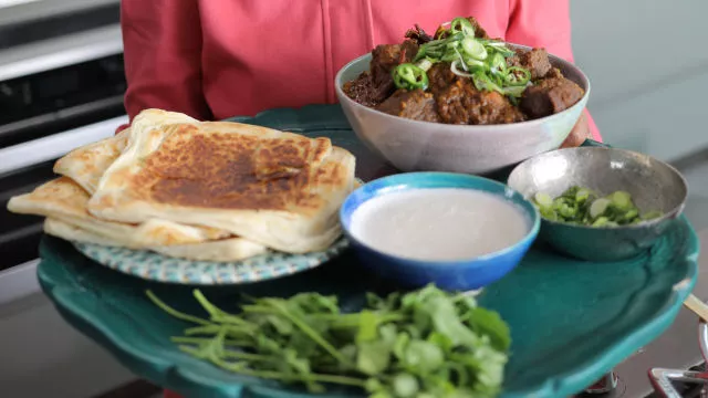 Vindalu od junetine i indijskog oraha