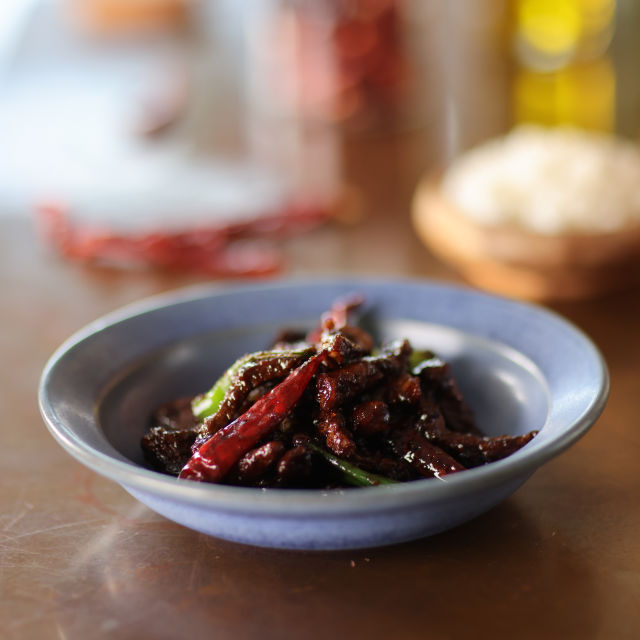 Brzo mongolsko juneće jelo iz voka