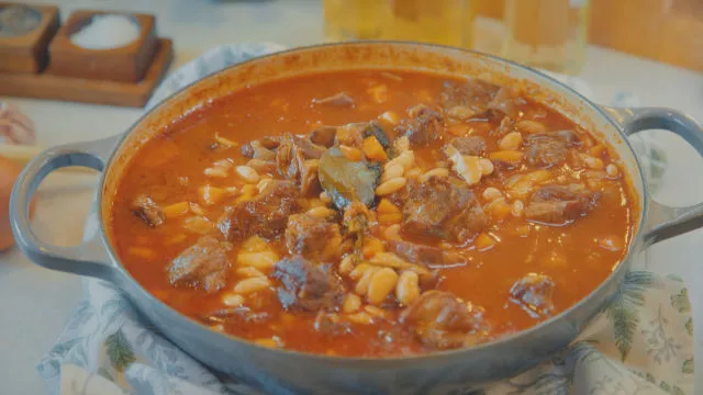 Jagnjetina s kanelini pasuljem