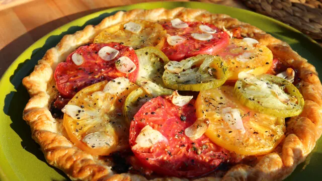Tart od pečenog paradajza