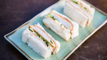 Piščančji sendvič Katsu