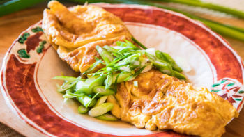 Svilnata omleta z jajčevci