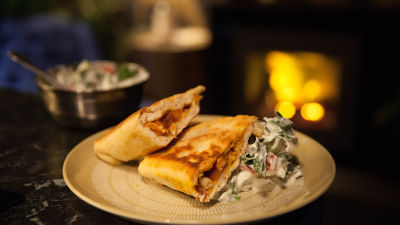 Richo's Bar Snacks / Piščančji žepki z maslenim piščancem