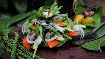 Goveji kornet s črnim poprom