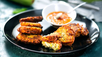 Ocvrtki z bučkami in skuto