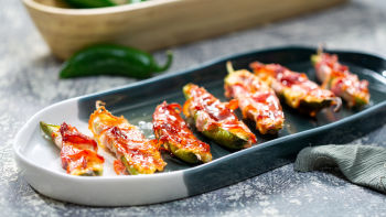 Polnjene pekoče paprike