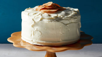 Troslojna jabolčna torta