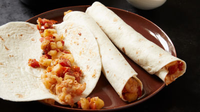 Machaca iz kozic in krompirjev burito