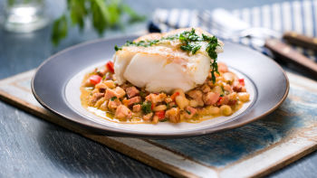 File trske s fižolom in dimljeno slanino