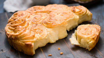 Tutmanik (sirov kruh)