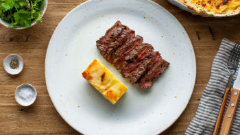 Gratiniran krompir in zrezek