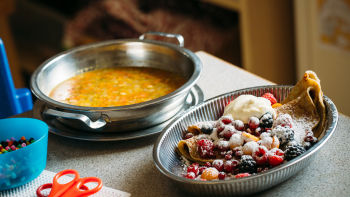 Četrtkova grahova juha in palačinke iz ržene in pirine moke