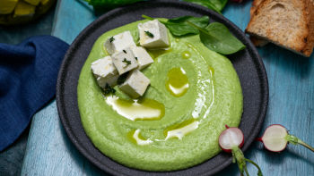 Grahova pomaka z mariniranim sirom