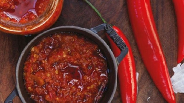 Čilijeva pasta Annabel Langbein