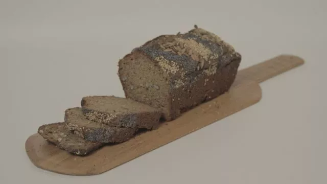 Kruh z žiti