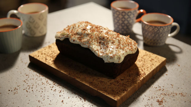 Čokoladna torta z bučkami