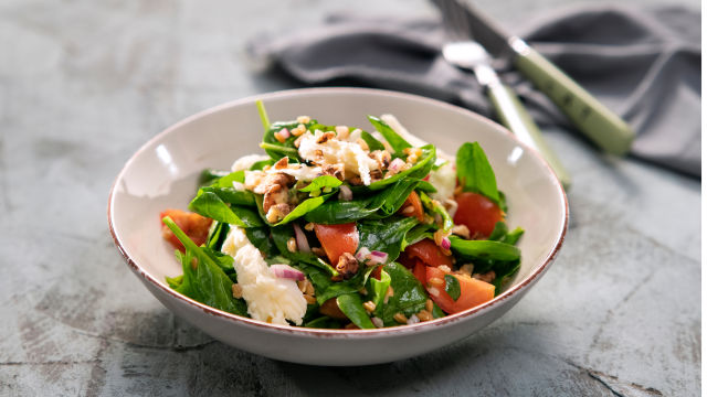 Solata s špinačo in piro