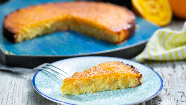 Pomarančni kolač z oljčnim oljem