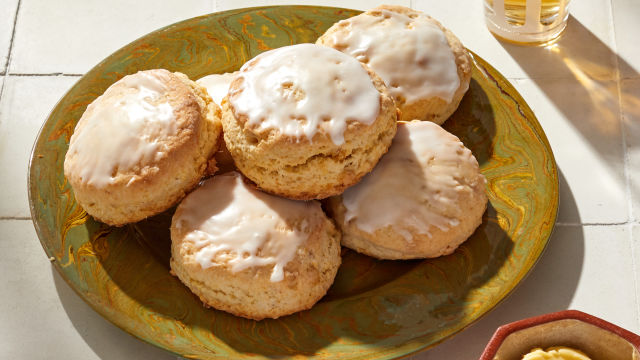 Glazirani limonovi stožci z ingverjem