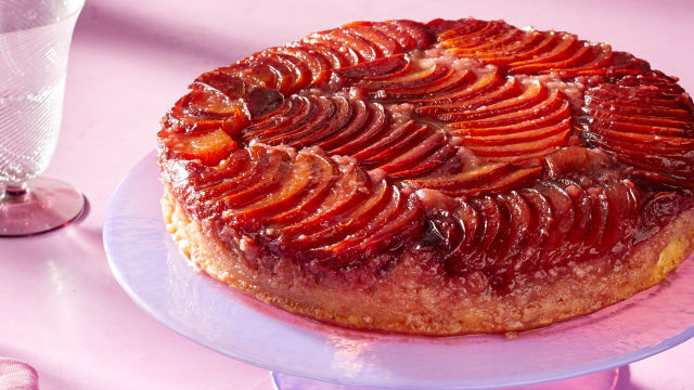 Slivova narobe torta