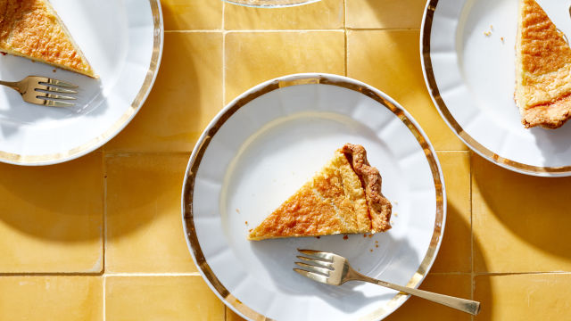 Pita iz pinjenca in karadamoma