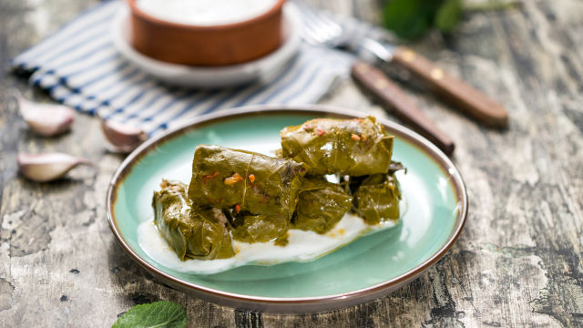 Jagnjetina v trtnih listih