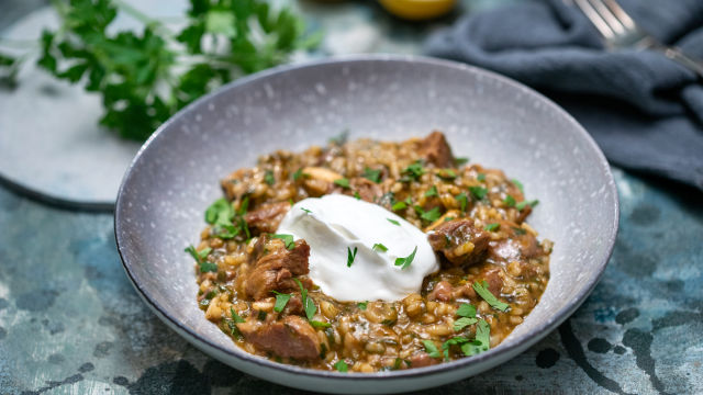 Jagnjetina z zelišči in rižem