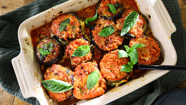 Jajčevci s parmezanom