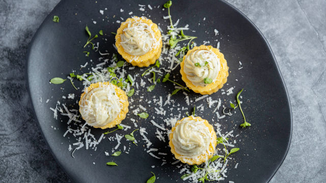 Polentine z gorgonzolo in salamo