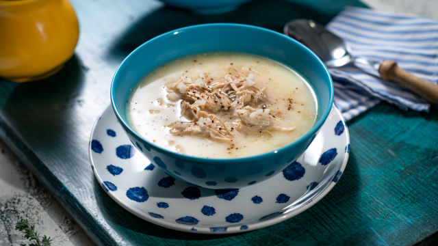 Piščančja juha z limono