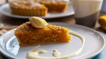 Тарт с джинждифил и кокос