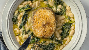 Feijão com Espinafres e Pescada Frita