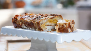 Bolo de Croissants e Doce de Ovos