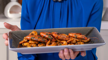 Скариди с мисо и кориандър