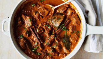 Роган къри с агнешко