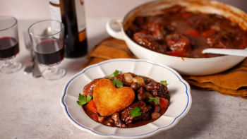 Петел във вино