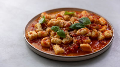 Domaće njoke s rikotom i sugom