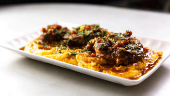 "Ossobuco Milanese" s mekom palentom