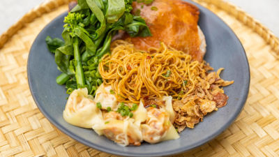 Саравакски нудли с месо