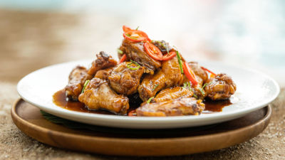 Лепкави крилца